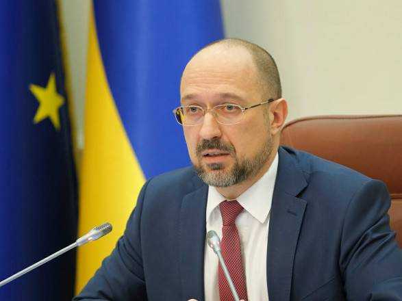 Карантинні 8 тисяч: зареєструватись на отримання допомоги можна буде наступного тижня - Шмигаль