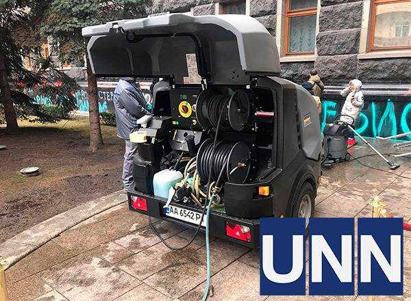 Офіс Зеленського намагаються відмити від графіті, але є труднощі