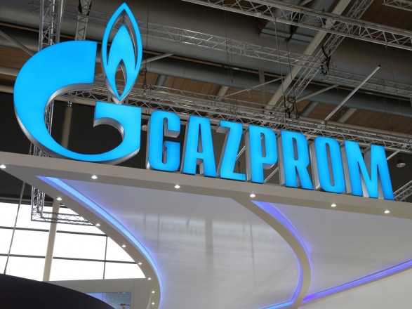Российский "Газпром" сократил добычу газа из-за аномально теплой зимы
