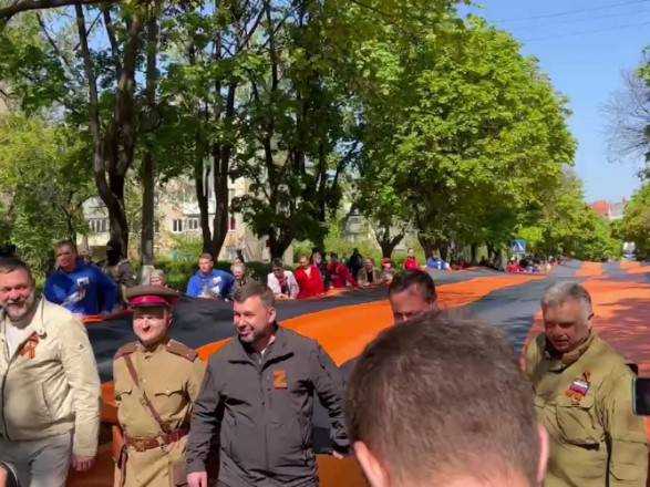 "Параду нема, зате є карнавал": радник мера про "святкування" 9 травня у Маріуполі