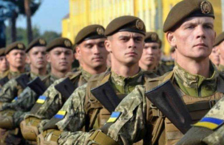 Украинским военнослужащим увеличили выплаты: кто получит, а кто нет