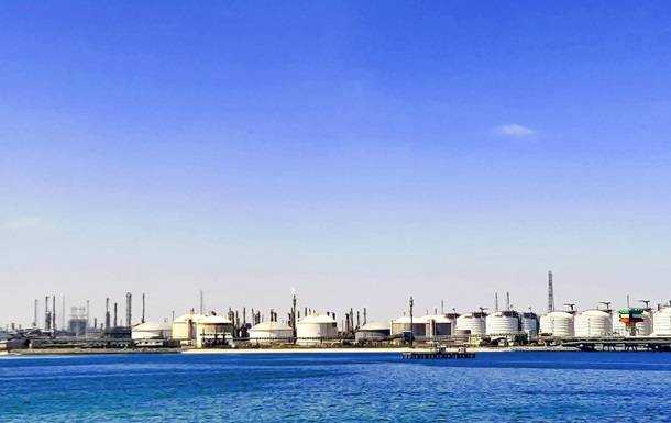 Ринок нафти йде в тінь - CNN