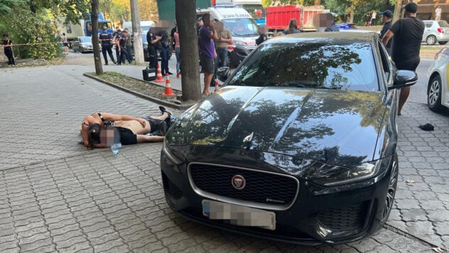 Суд отправил под домашний арест полицейского, который застрелил мужчину в Днепре