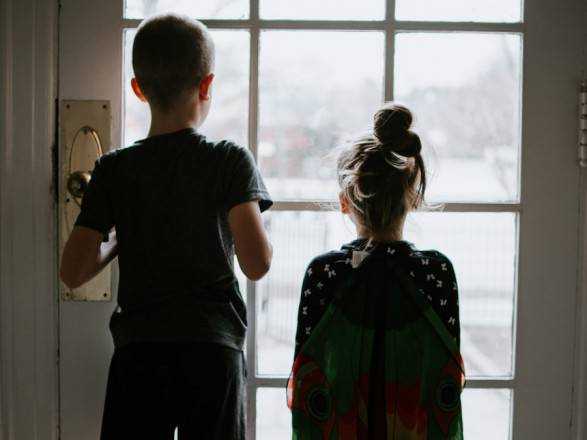 Локдаун необходимо вводить не менее чем на три недели и с ограничением работы транспорта - Рубан