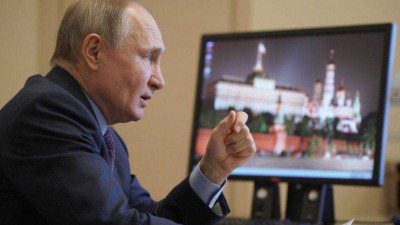Стало известно, сколько Путин тратит на свою защиту от коронавируса