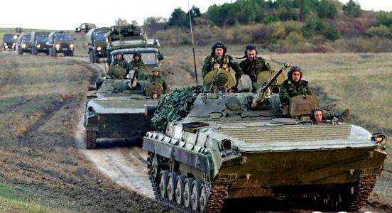 В Москве против вируса бросили БТРы