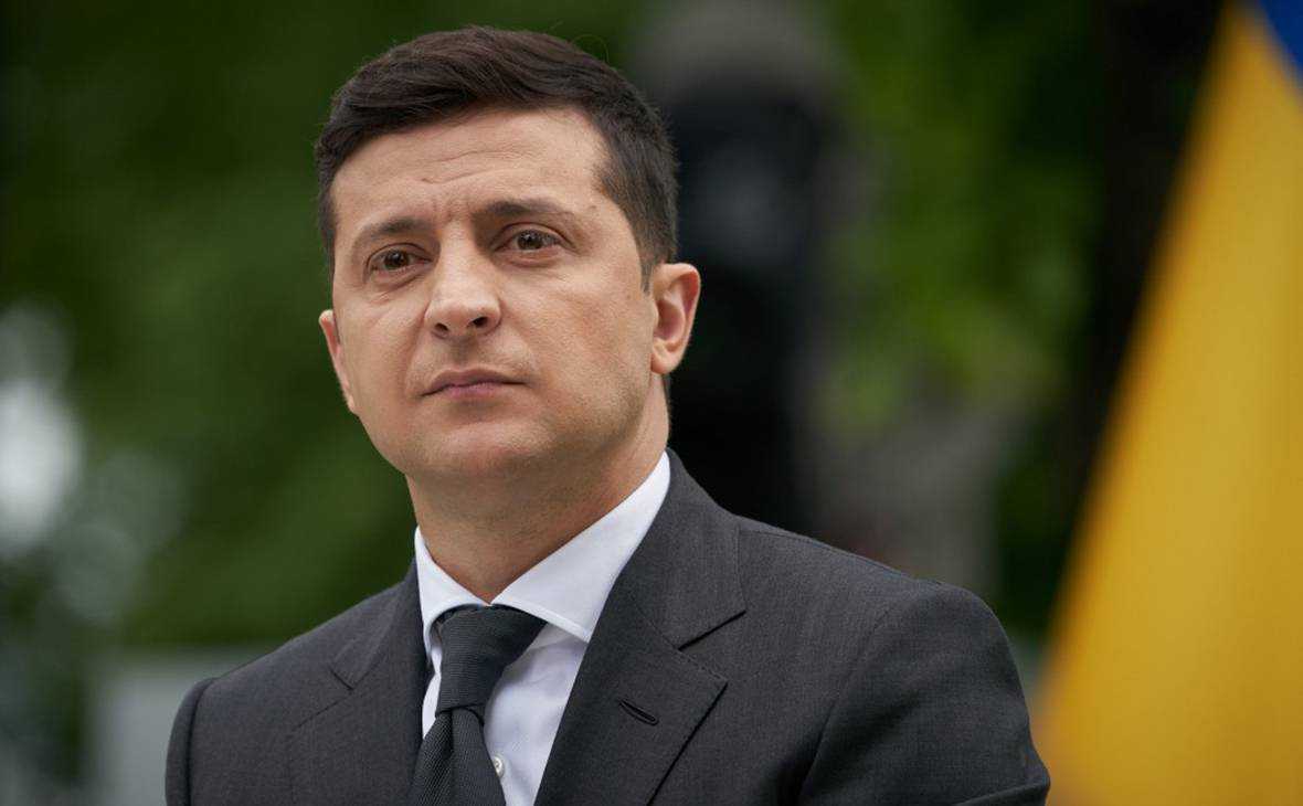 Зеленский рассказал, почему дороги строят во время пандемии: спасаем жизни