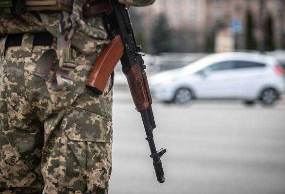 Зеленський пропонує продовжити воєнний стан та мобілізацію на 90 днів