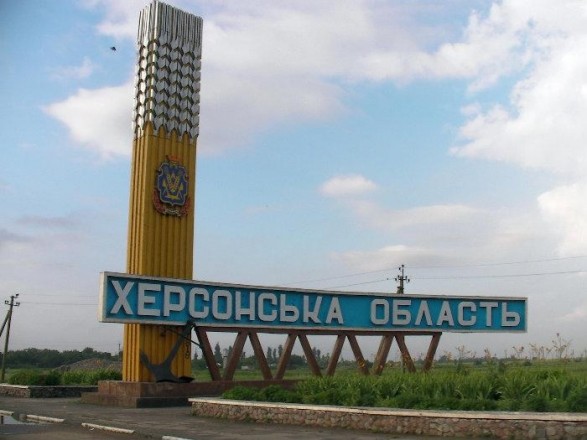 россияне обстреляли поселок на Херсонщине: ранена пожилая женщина