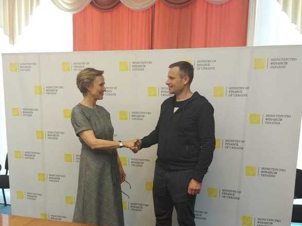 Німеччина надасть Україні 1 мільярд євро грантової допомоги