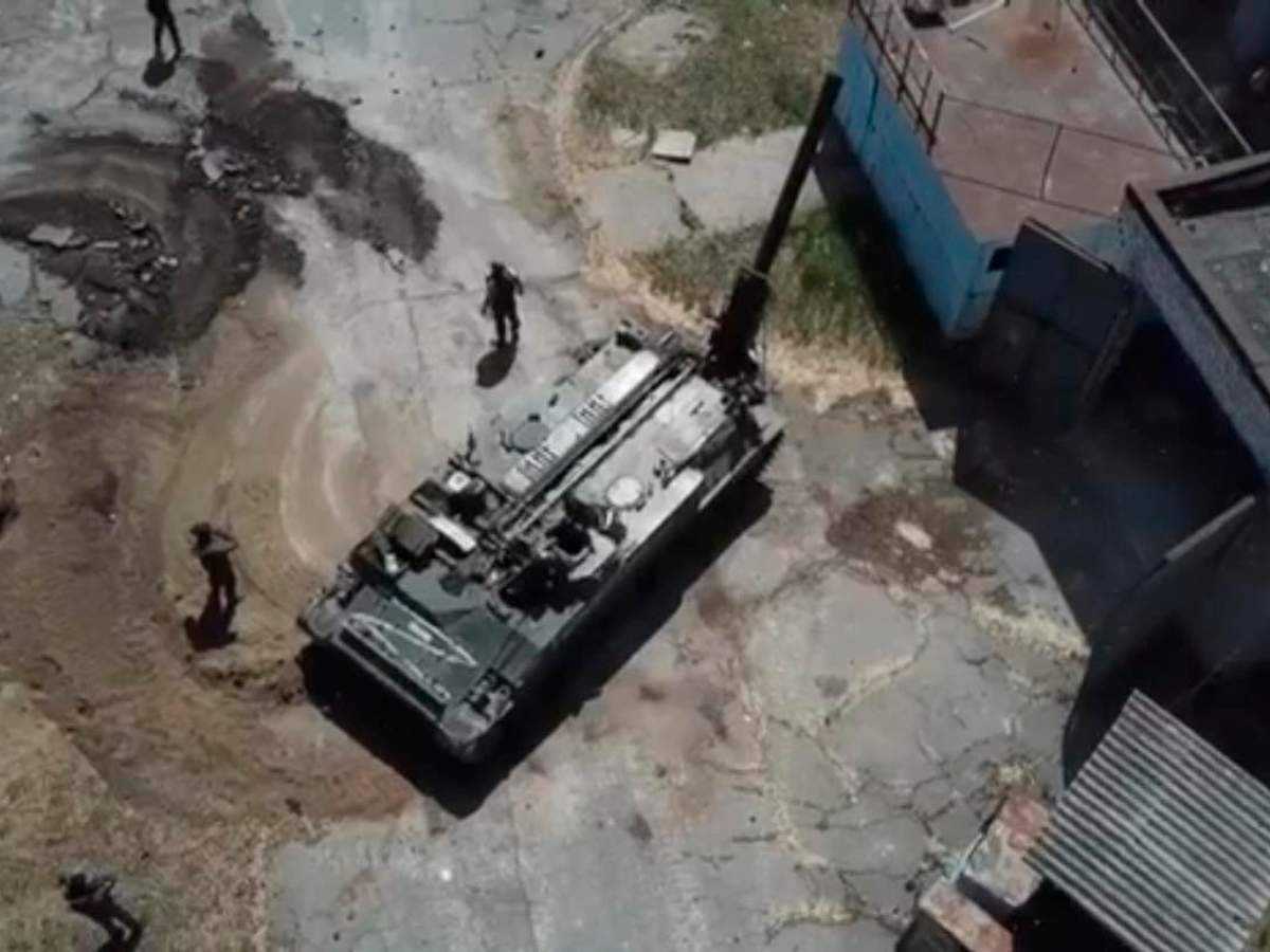 Повернулось бумерангом: українські захисники знищили техніку окупантів, яка зруйнувала Павлоградський міст та обстрілювала Сєвєродонецьк