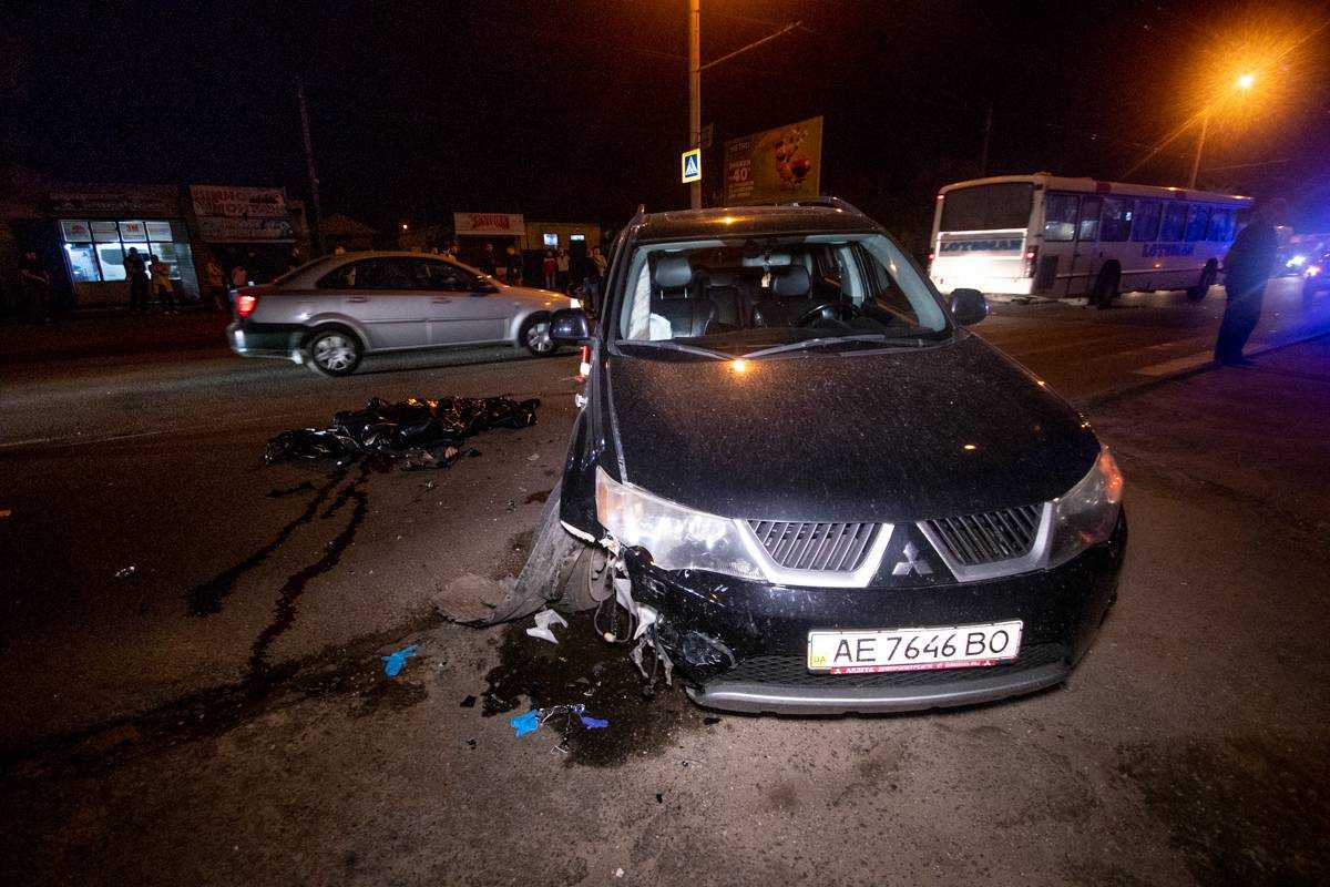 ДТП в Днепре: на Калиновой погиб мотоциклист