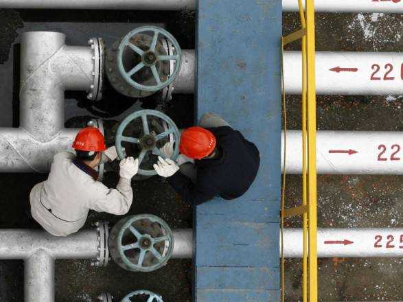 Импортный газ продолжает дорожать: за месяц еще на 30 долл. за куб