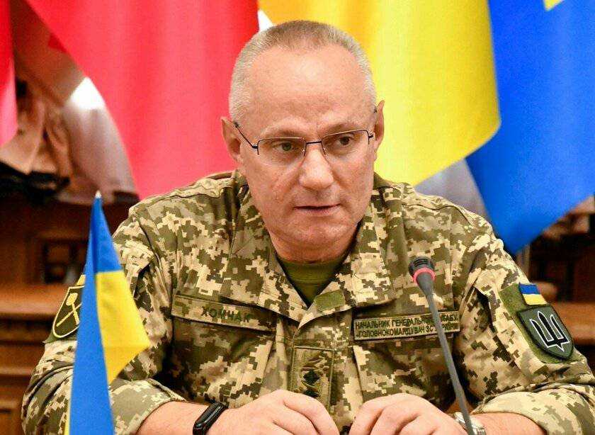 Хомчак в военном госпитале вакцинировался от коронавируса