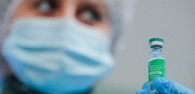 В Україні більше 800 побічних випадків від CoviShield