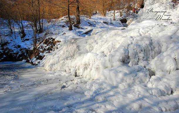 В Україні замерз найбільший рівнинний водоспад
