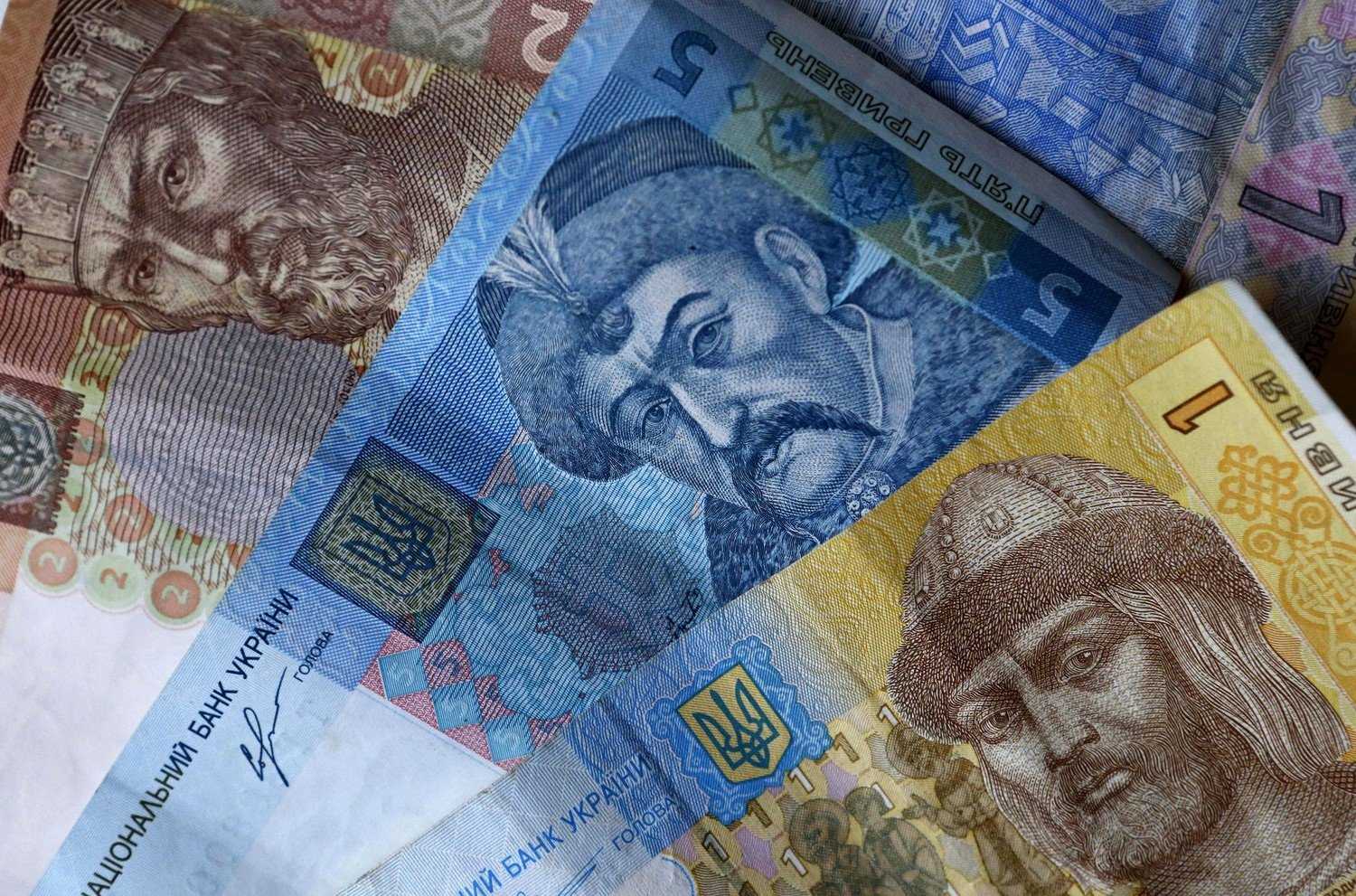Что делать со старыми банкнотами, которые больше не принимают в магазинах