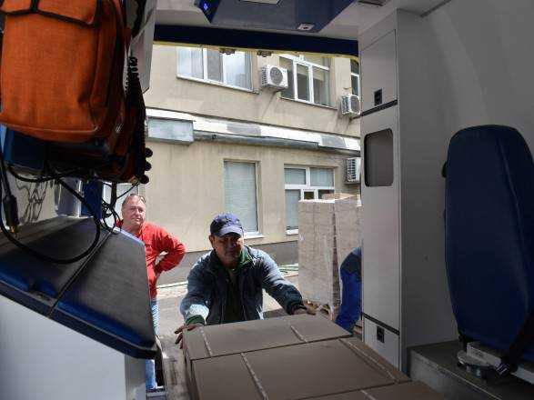 Курятина, вівсяна крупа, олія: МХП забезпечив лікарні на Київщині харчовими продуктами