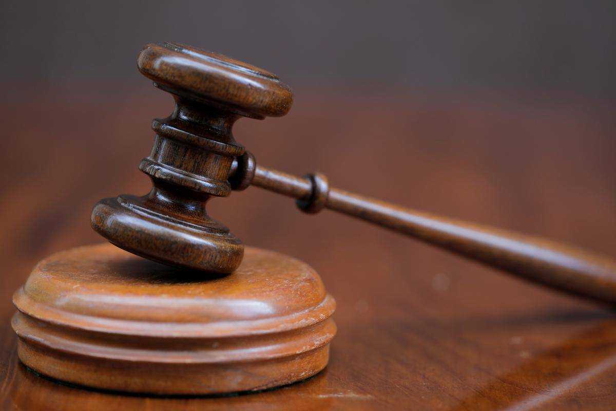У Києві суддя закрив справу про порушення карантину та відправив її на три літери