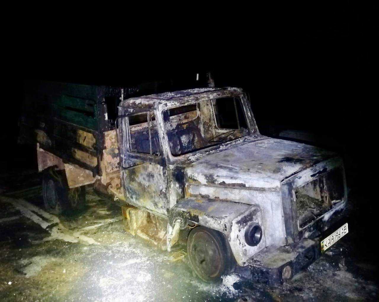 Вночі загарбники з “Градів ”обстріляли Нікопольський район