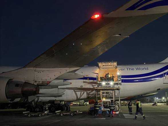 Третій пакет допомоги від США: в Україну прибули оборонні боєприпаси та 300 ракет Javelin