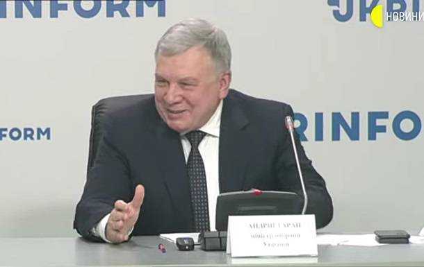 Міністр оборони переплутав Мінфін з МВФ