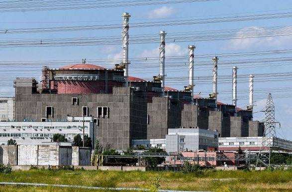 Окупанти використовують Запорізьку АЕС як військову базу