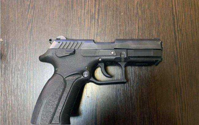 У Києві стався конфлікт зі стріляниною: є постраждалий