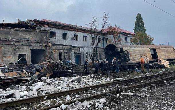 У Харкові ракетним ударом знищено вагони з трупами військових РФ