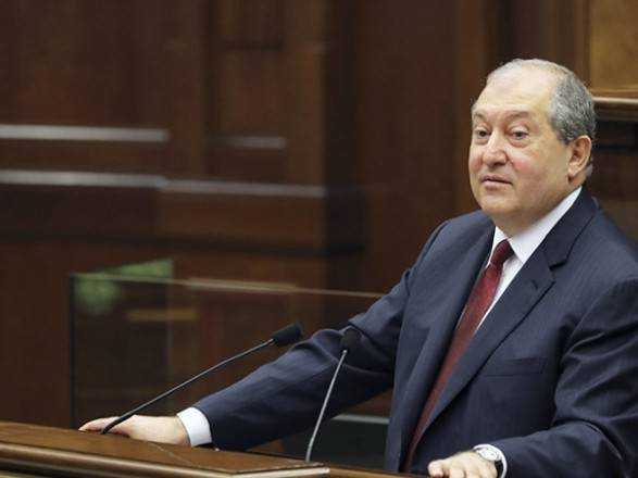 Президент Вірменії Саркісян подав у відставку