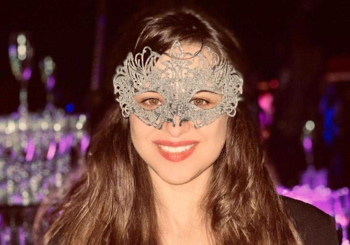Екс-дружина Дзідзьо полетіла на Кубу