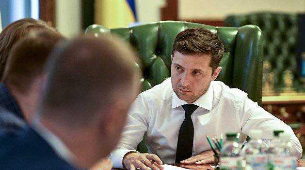 Украинцы набросились на Зеленского в Польше: что случилось