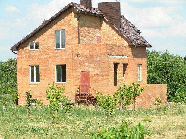В недостроенном доме Днепра прописано 670 человек: все они - избиратели