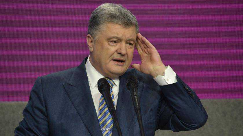 У Зеленского прижали Порошенко к стенке: теперь не отвертится
