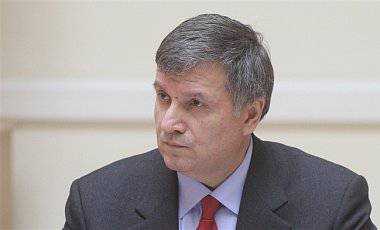 В Херсонской области за невыполнение задач Аваков уволил начальника милиции