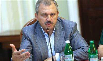 Депутат Андрей Сенченко заявляет, что в Минске достигнуты договоренности о сдаче Донецкой и Луганской областей
