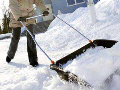 С улиц Киева за сутки вывезли 119 тонн снега