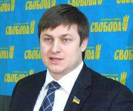 Партия "Свобода" требует от депутатов, которые голосовали за своих коллег, сложить полномочия