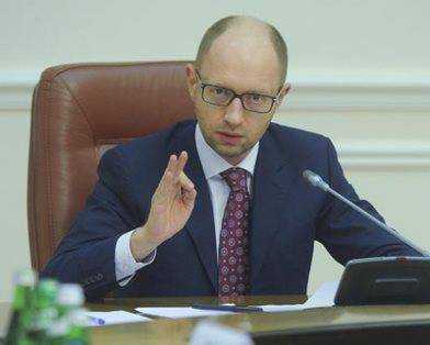 На внешних рынках власть будет продвигать аграрный бренд "продукт Украины", заявил Яценюк
