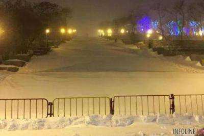 Жители обесточенных домов в Одессе перекрыли одну из магистралей