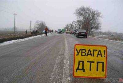 За прошедшие сутки на дорогах Украины в ДТП погибли 14 человек