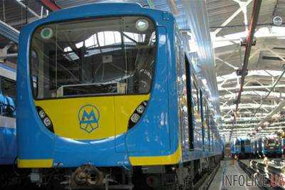 Киевский метрополитен приостановит работу в 12.00 в память о погибших в Мариуполе