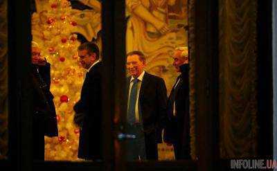 Кучма обвинил главарей "ДНР" и "ЛНР" в срыве переговоров в Минске - СМИ