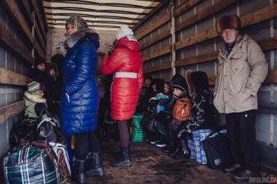 В Киев уже прибыли около 70 жителей Дебальцево