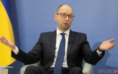 Кабинет министров Украины имеет в резерве 600 тыс. тонн нефти - Яценюк
