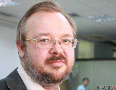 А.Ермолаев: Конституцию изменят с целью удовлетворить Донбасс