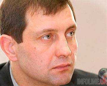 А.Меркель блокирует поставки вооружения Украине из США - эксперт