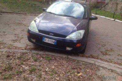 Обнаружен автомобиль подозреваемых в убийстве журналиста О.Бузины. Фото