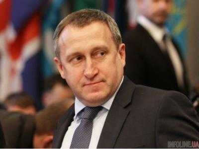 А.Дещица заявил, что кандидаты в президенты Польши - Бронислав Коморовский и Анжей Дуда