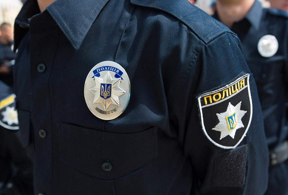 Убили собаку, потому что "не лаяла и не защищала имущество": на Харьковщине пожилым супругам сообщили о подозрении